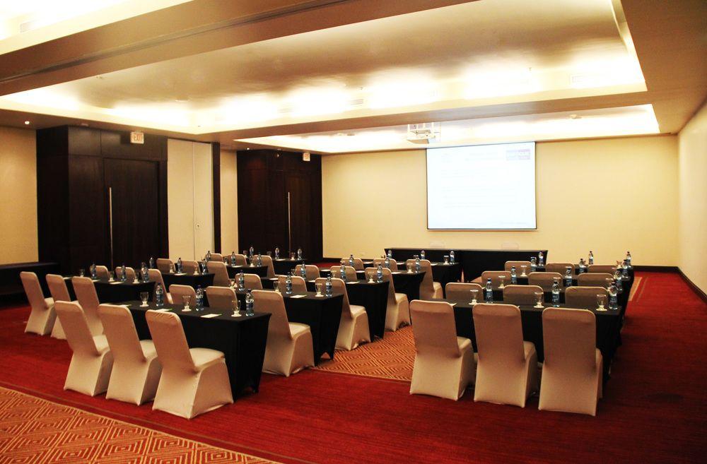 Courtyard By Marriott Panama Multiplaza Mall Dış mekan fotoğraf