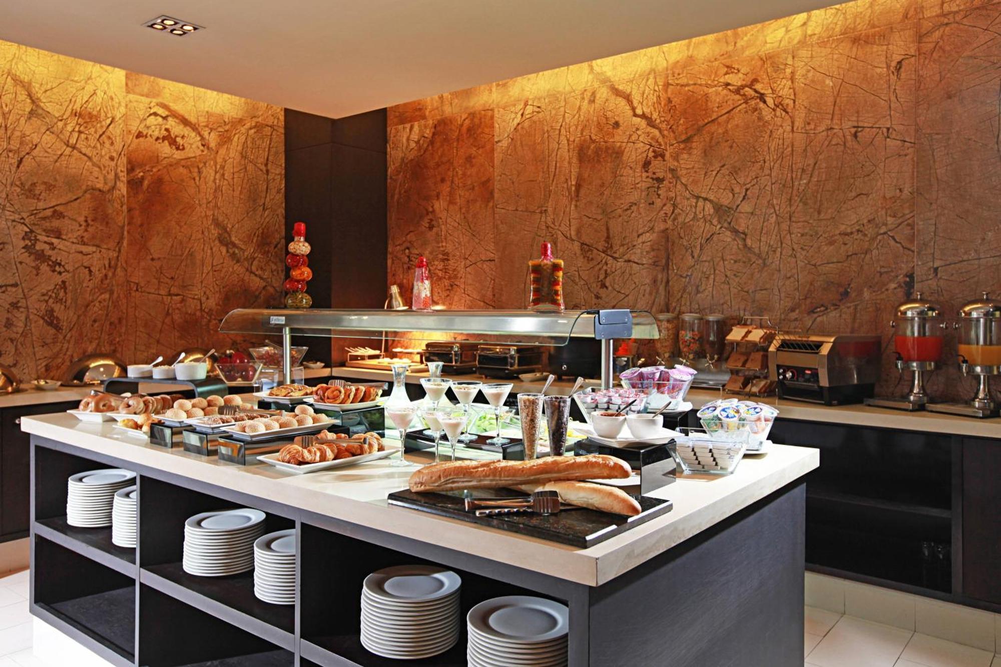 Courtyard By Marriott Panama Multiplaza Mall Dış mekan fotoğraf