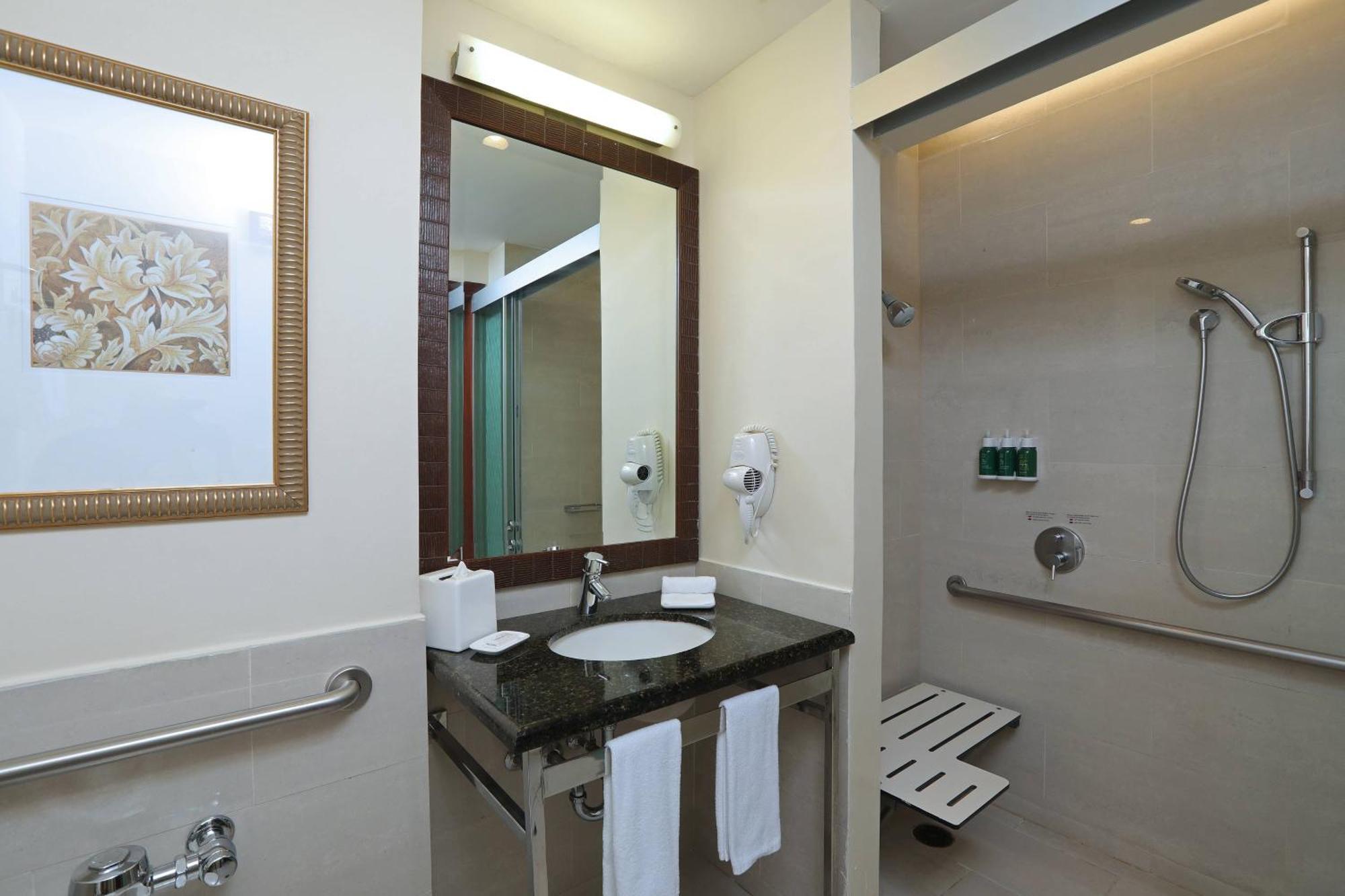 Courtyard By Marriott Panama Multiplaza Mall Dış mekan fotoğraf