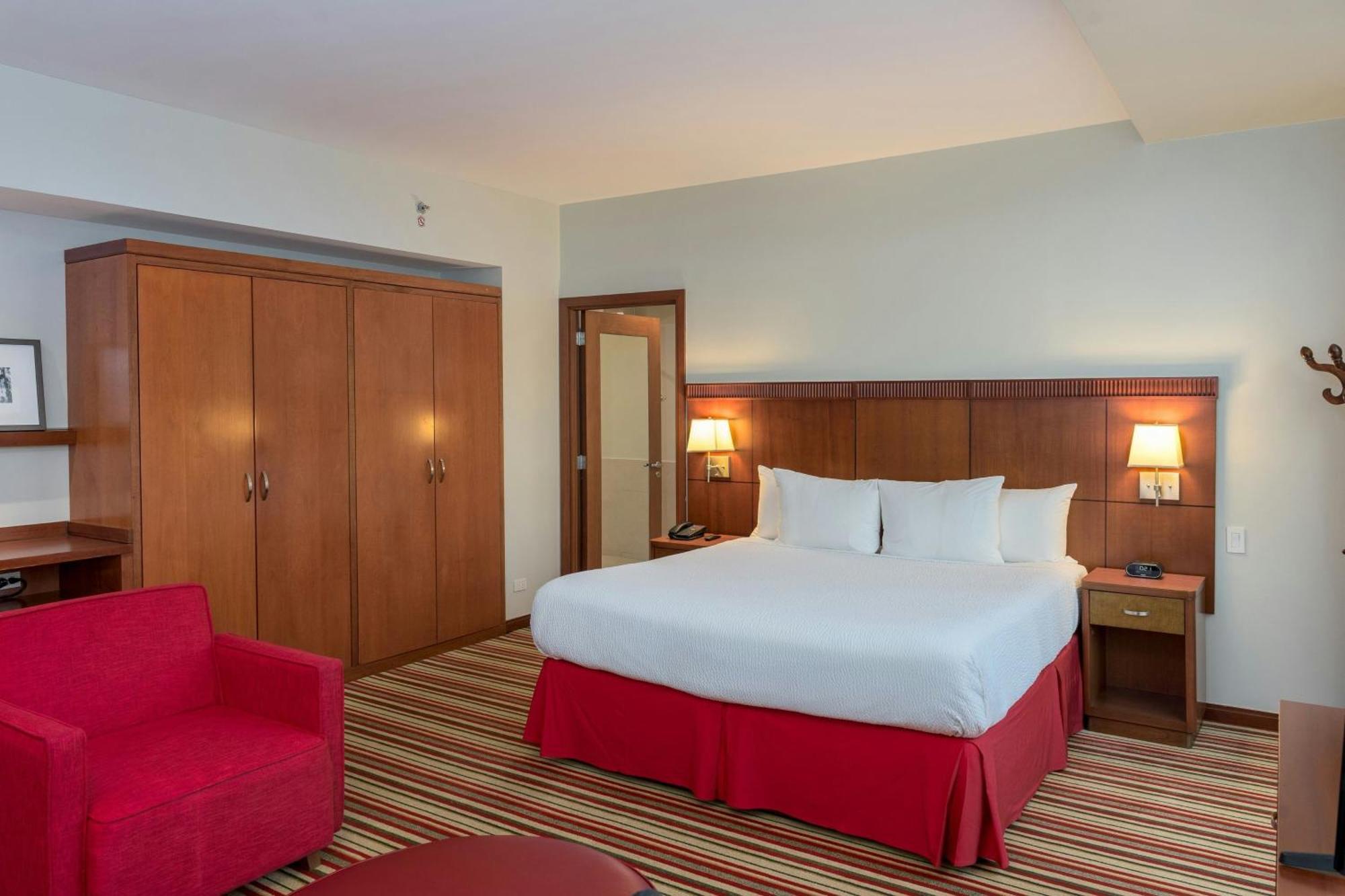 Courtyard By Marriott Panama Multiplaza Mall Dış mekan fotoğraf
