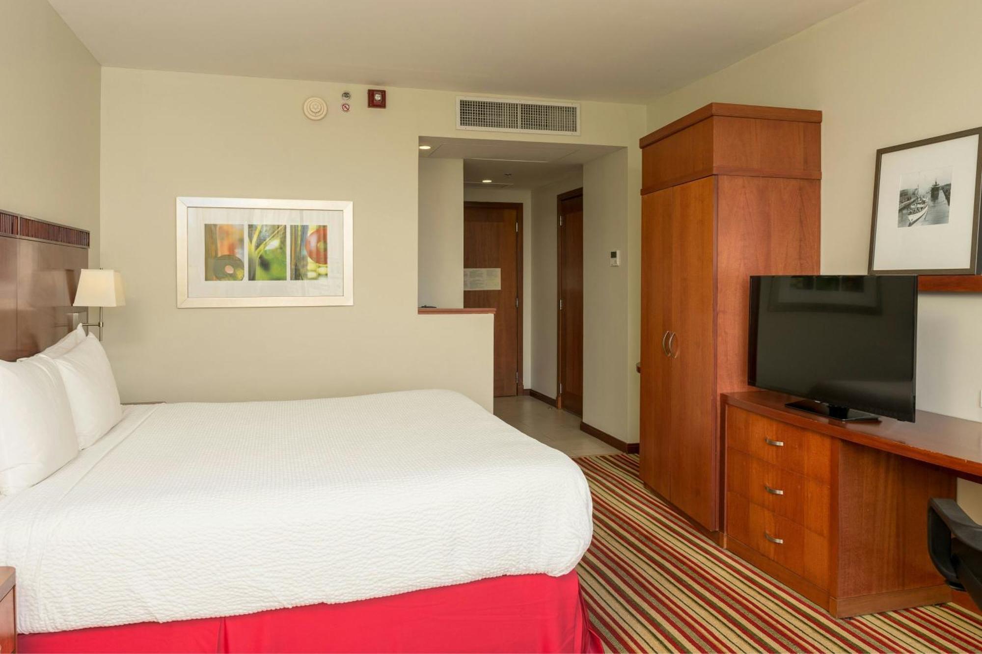 Courtyard By Marriott Panama Multiplaza Mall Dış mekan fotoğraf
