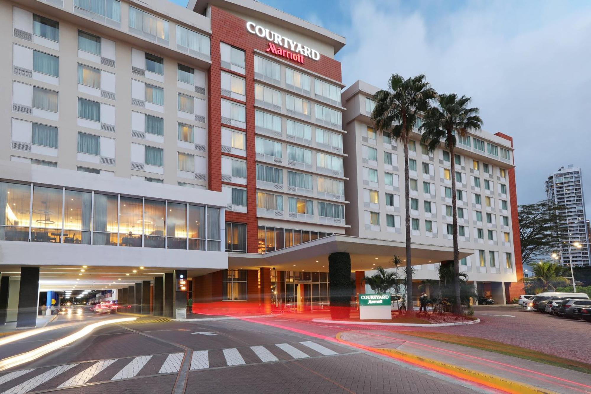 Courtyard By Marriott Panama Multiplaza Mall Dış mekan fotoğraf