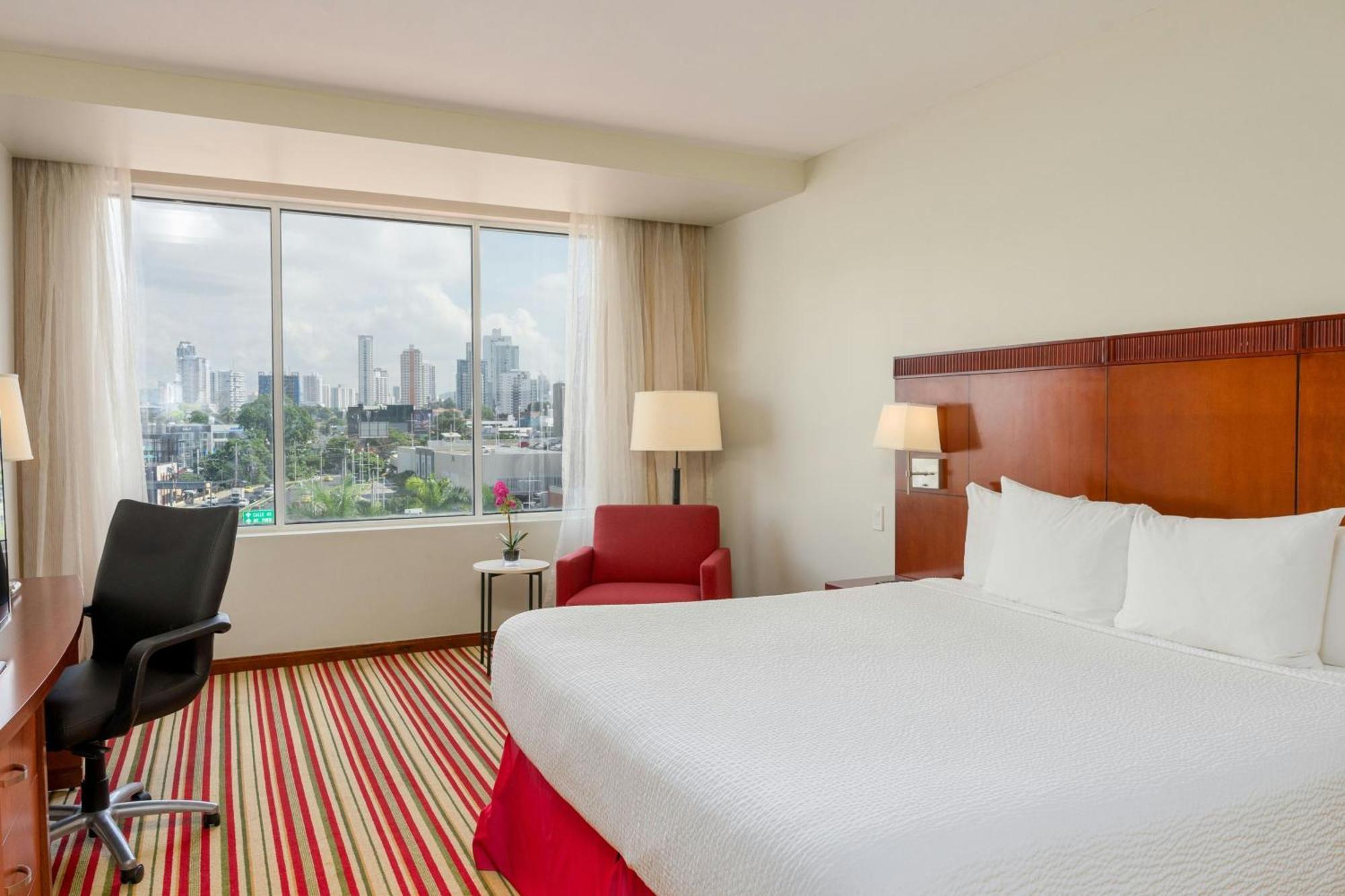 Courtyard By Marriott Panama Multiplaza Mall Dış mekan fotoğraf